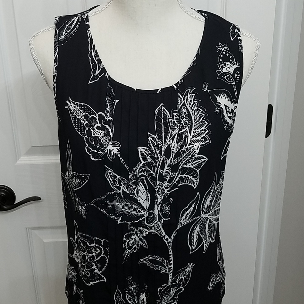 ANN TAYLOR Sleeveless Blouse